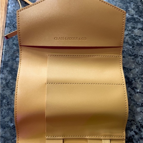 Glass Ladder Co. Katherine Tech Organizer Roll in Honey - Picture 3 of 9